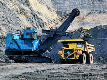 準(zhǔn)能集團(tuán)商品煤產(chǎn)量突破4000萬(wàn)噸